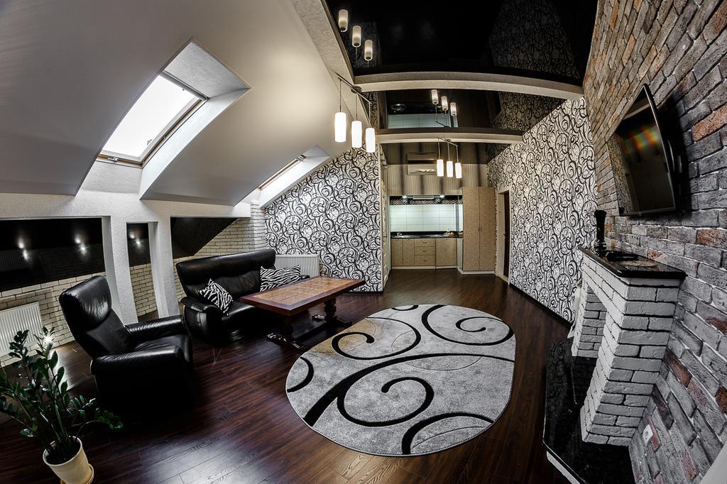 Diamond De Luxe Apartment Kolomiya Ngoại thất bức ảnh