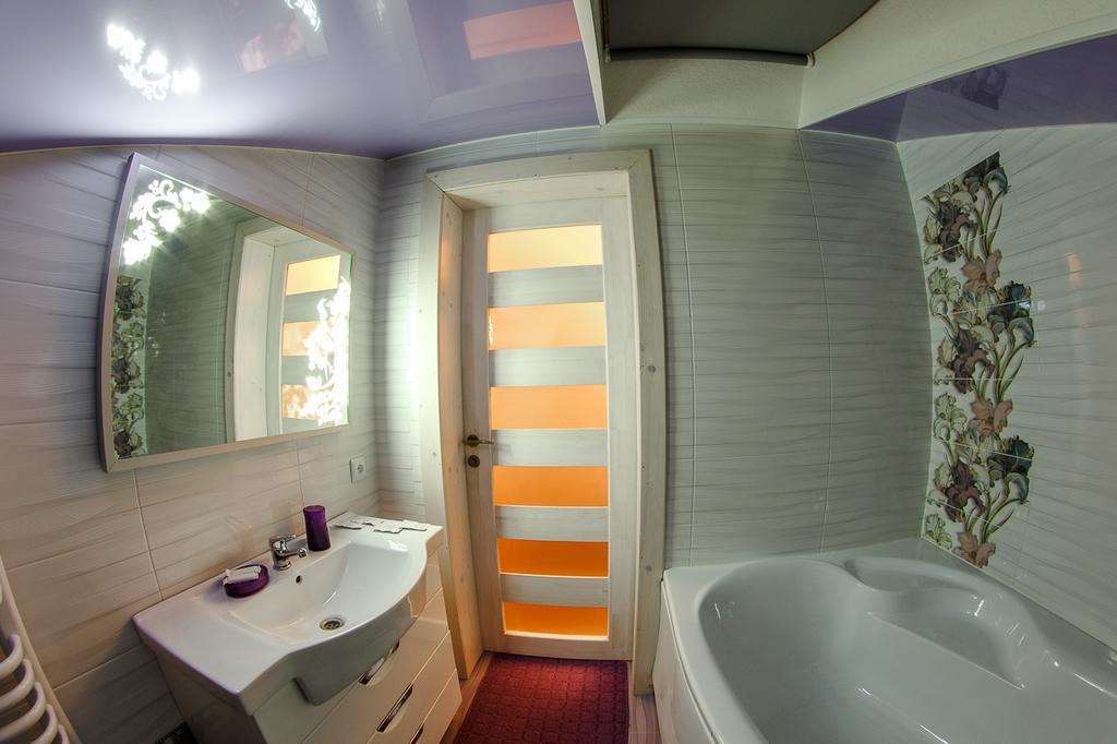 Diamond De Luxe Apartment Kolomiya Ngoại thất bức ảnh