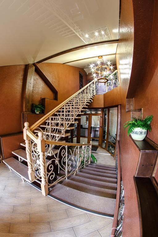 Diamond De Luxe Apartment Kolomiya Ngoại thất bức ảnh