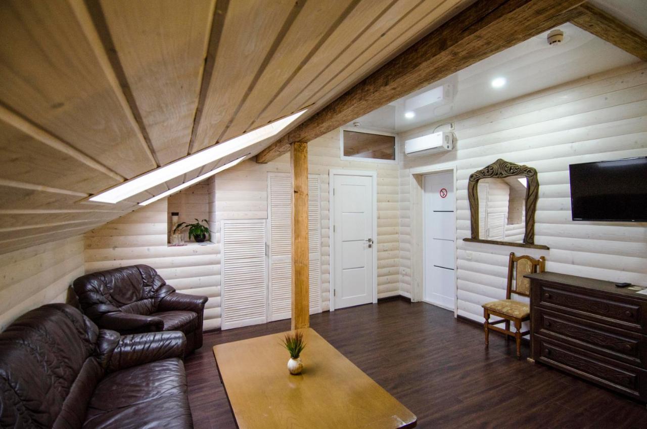 Diamond De Luxe Apartment Kolomiya Ngoại thất bức ảnh